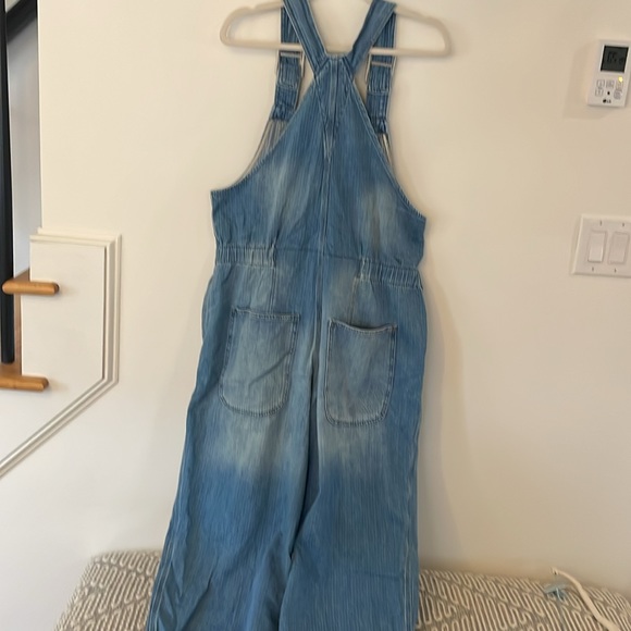 Free people distressed Overalls - Picture 5 of 7